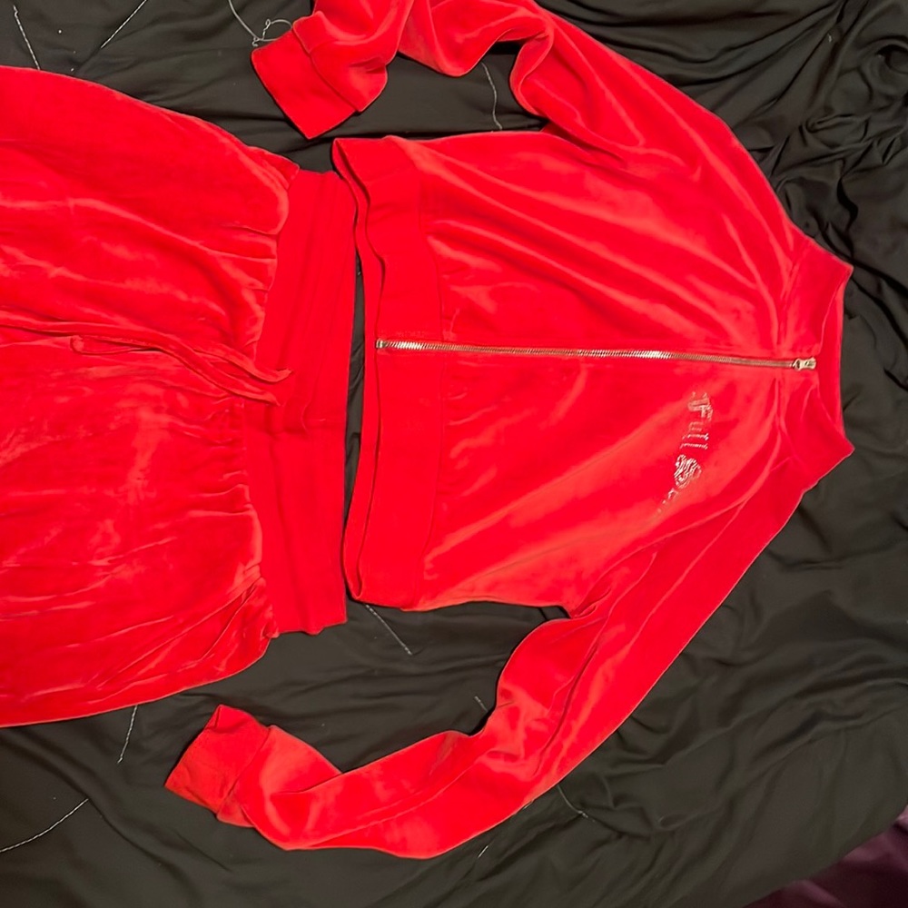 Brand new full send track suit womens ( NELKBOYS MERCH) OPEN TO OFFERS